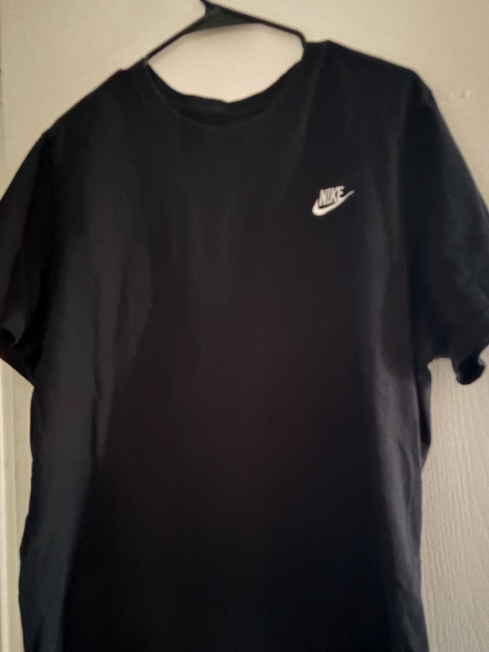Nike Black Short Sleeve T-Shirt with White Swoosh Logo XL